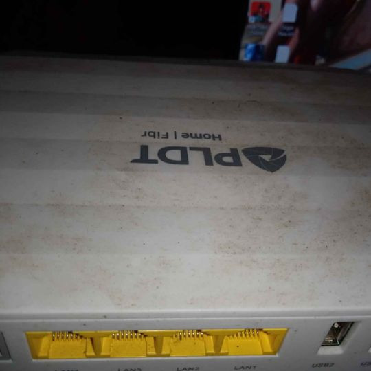 Used Pldt Fiberhome Modem, TV & Home Appliances, Other Home Appliances ...