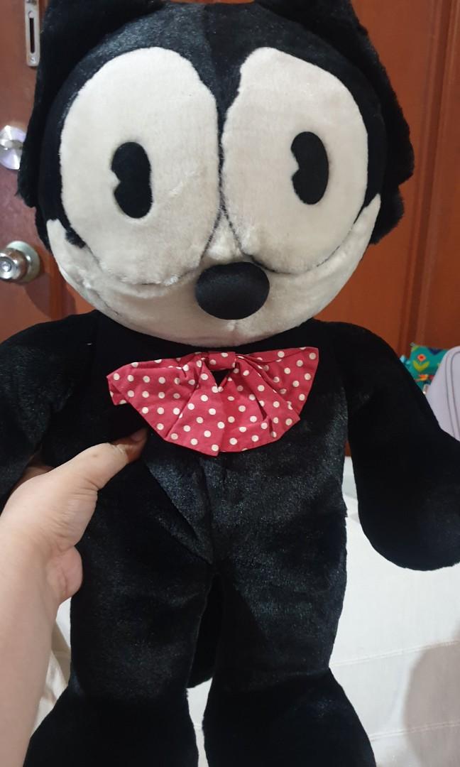 Felix the outlet cat plush toy
