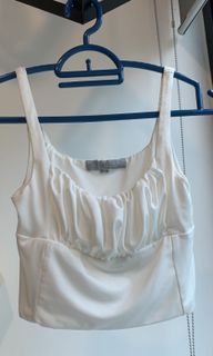 (Category: ) located in . Submitted by j14.closet (Listing ID 1089893874, Image 1). Description: .