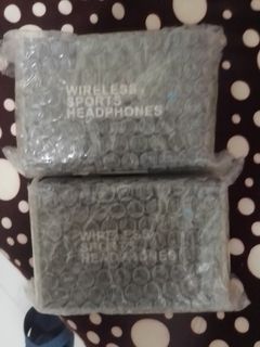 （分類：）位於 。 由 ahsankayani1920 提交（商品編號 1089956913，圖片 1）。簡介： 。