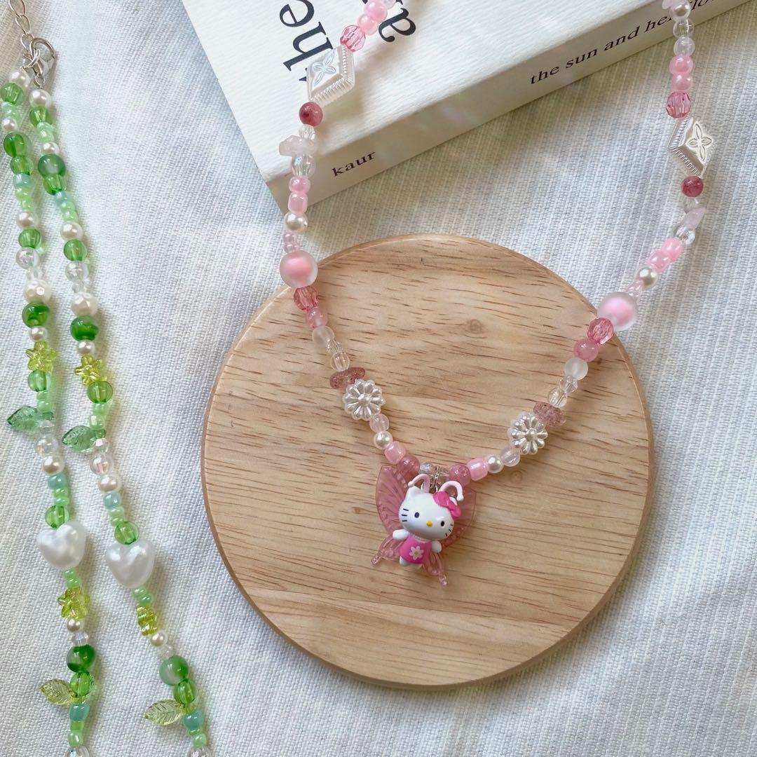 Hello kitty bead shop necklace