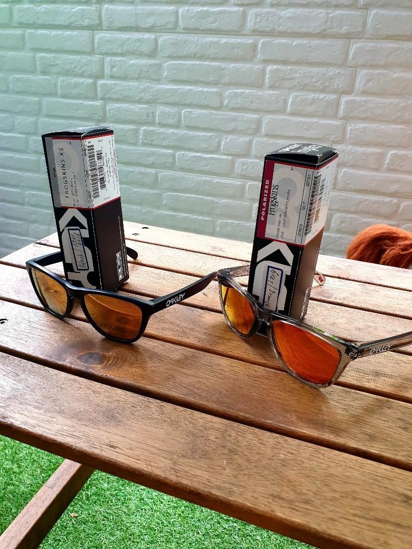 Oakley sunglasses store under $100