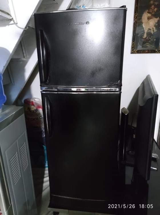 7 cu. ft. Kelvinator Refrigerator for SALE, TV & Home Appliances
