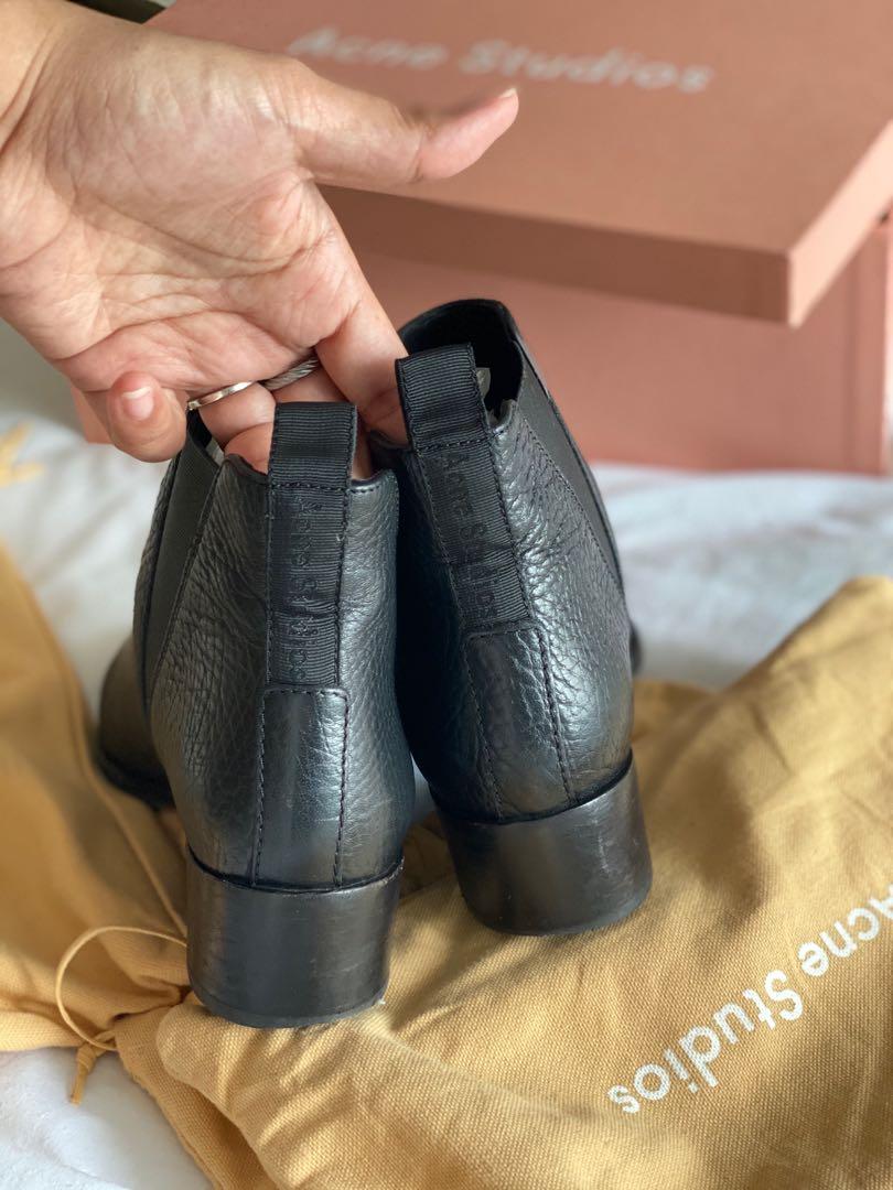 Acne jensen grain boots top