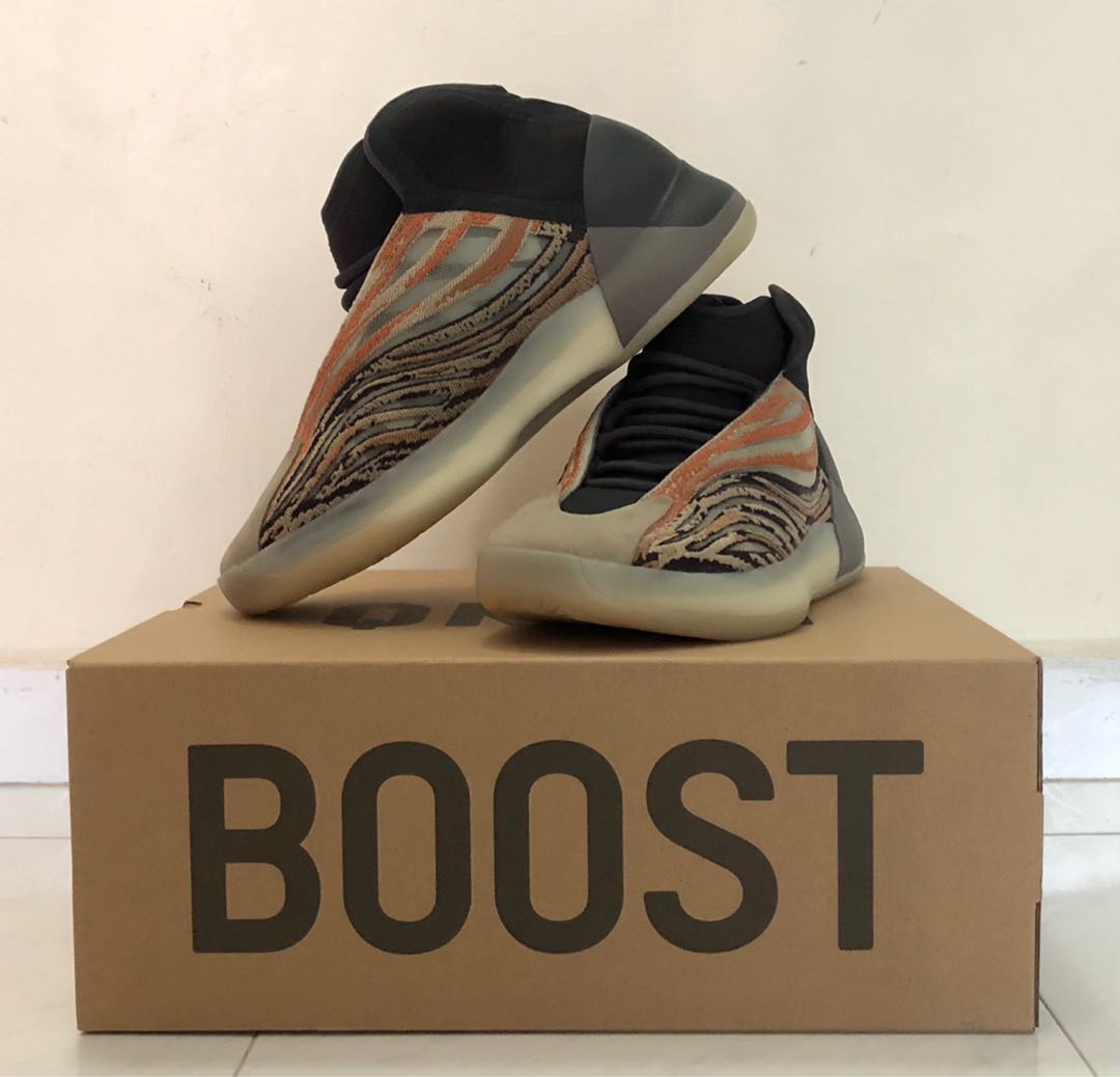 Adidas Yeezy QNTM Flash Orange, Men's Fashion, Footwear, Sneakers on  Carousell