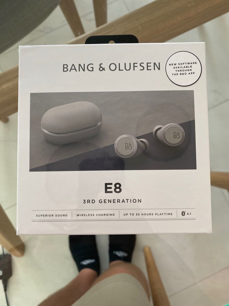 Bang and Olufsen E8 - 3rd Generation wireless headphones, Audio