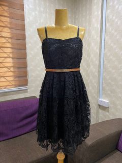 (Category: ) located in . Submitted by purls.closet (Listing ID 1090127299, Image 1). Description: .