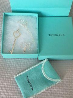 Brand new beautiful Tiffany & CO heart key necklace
