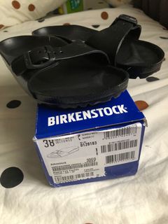 (Category: ) located in . Submitted by lockdownclosetcleanup (Listing ID 1090115353, Image 1). Description: .
