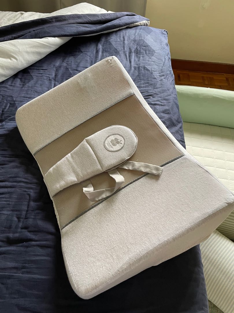 Candide Air+ 20 deg ergo cot wedge, Babies & Kids, Baby Nursery & Kids