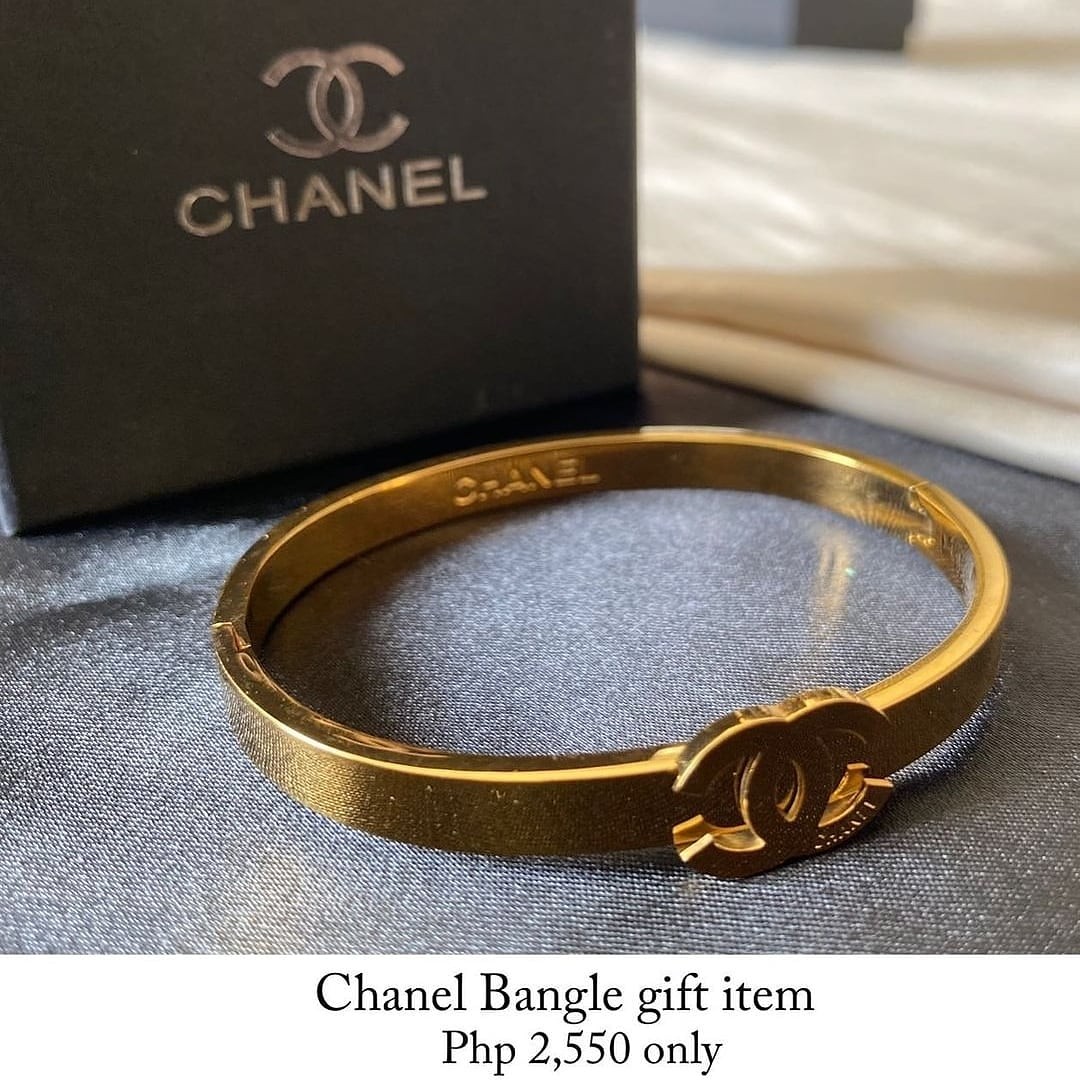 RESERVED916 GOLD CHANEL BRACELET Luxury Accessories on Carousell