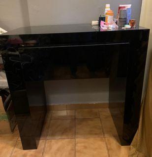Custom made dressing table with roller