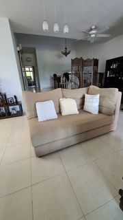 (Category: ) located in . Submitted by omaros (Listing ID 1090097327, Image 1). Description: .