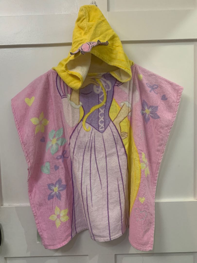 Rapunzel hooded towel 2025