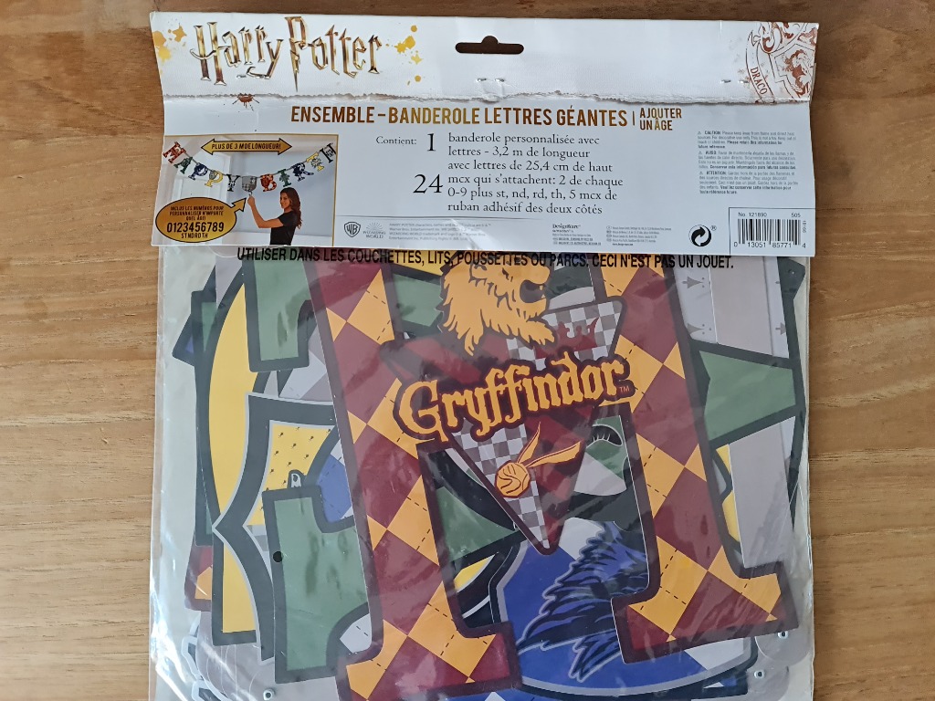 FREE - Harry Potter Birthday Banner, Hobbies & Toys ...