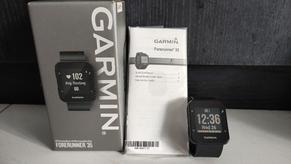 White garmin hot sale forerunner 35