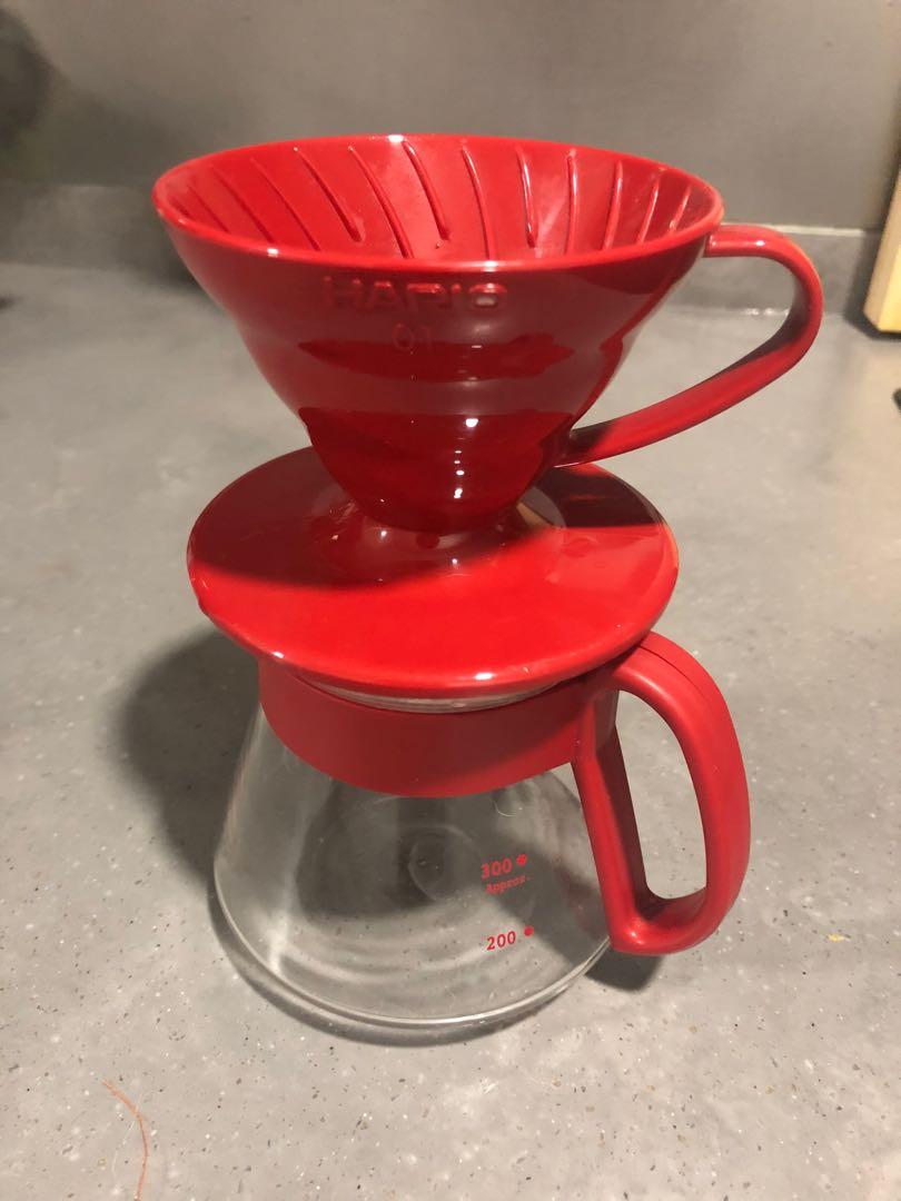 Hario V60 Coffee Dripper Set, Furniture & Home Living, Kitchenware & Tableware, Coffee & Tea