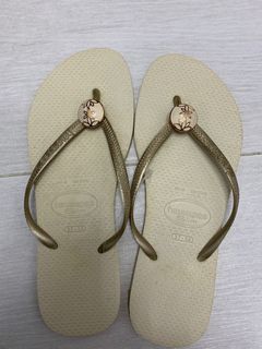 （分類：）位於 。 由 arine68 提交（商品編號 1090216057，圖片 1）。簡介： 。
