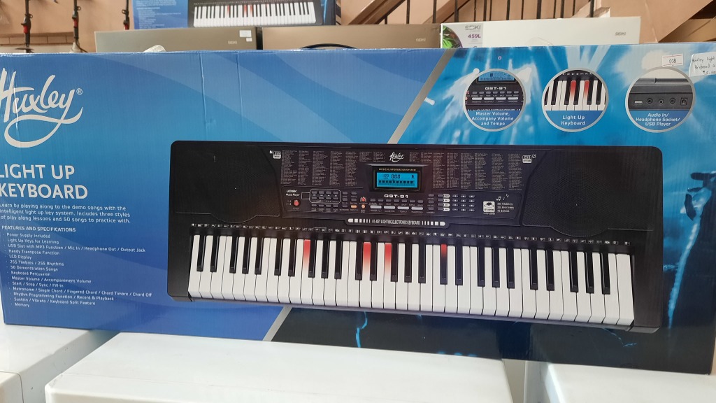 Huxley Light Up Keyboard 61 Keys Hobbies Toys Music Media