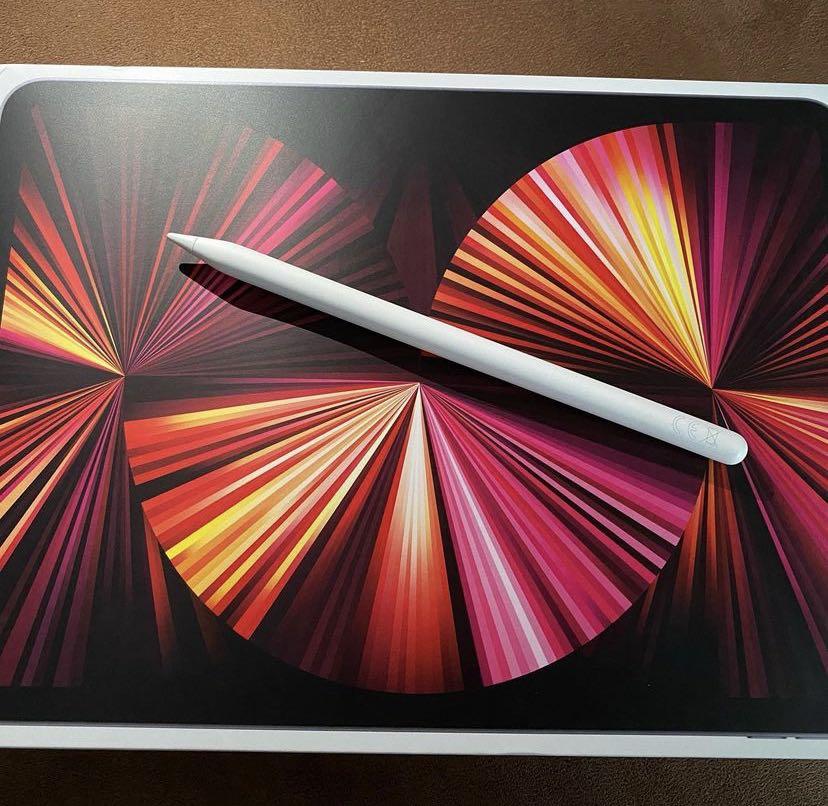 iPad Pro M1 2021 (Category: iPad) located in Muntinlupa City. Submitted by giftbundle.ph (Listing ID 1090186121, Image 2). Description: Ipad Pro M1 2021 LIMITED STOCKS 11” 128gb - Php 47,990 256gb - Php 53,990 12” 256gb - Php 71,990.