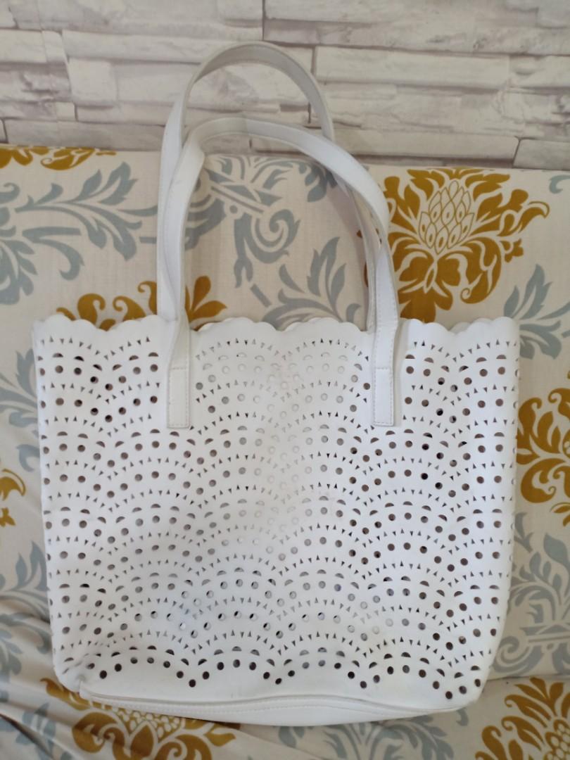 Laser cut tote bag top