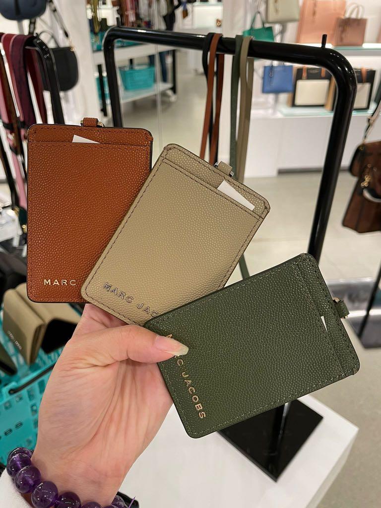 Marc jacobs card case deals
