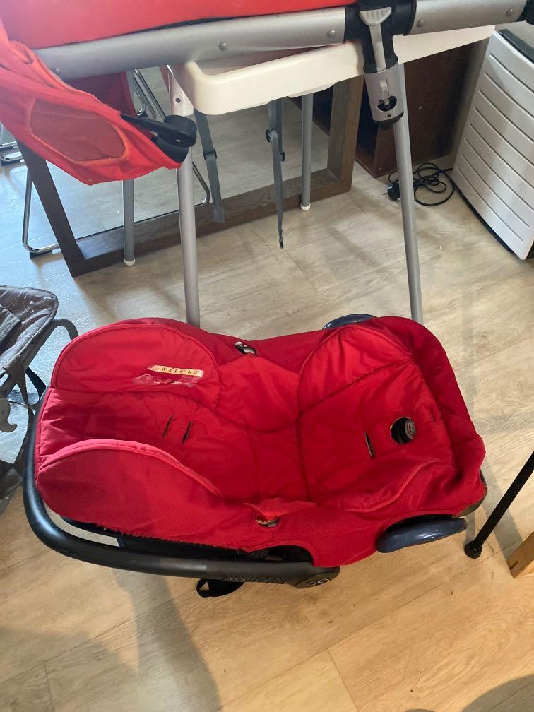 Maxi cosi car seat. Compatible with quinny buzz Babies Kids Infant Playtime on Carousell