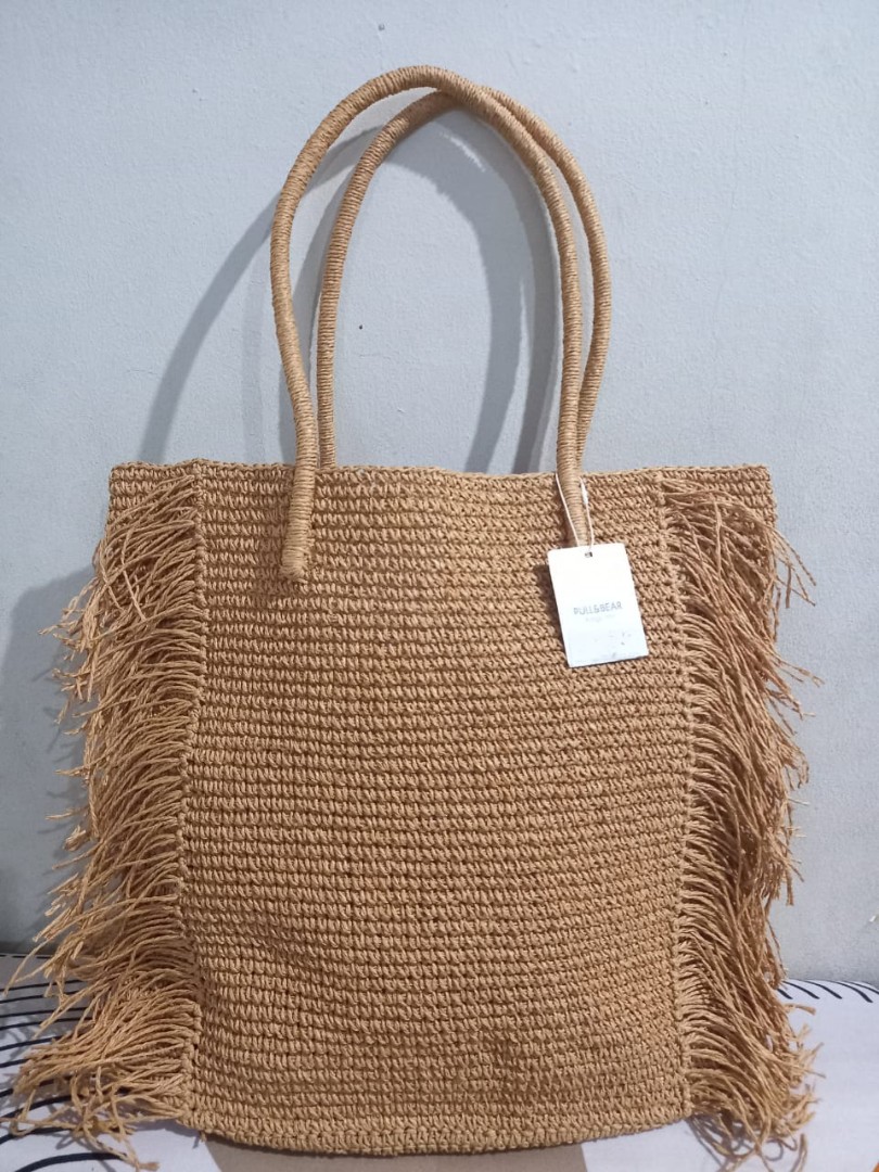 pull&bear basket