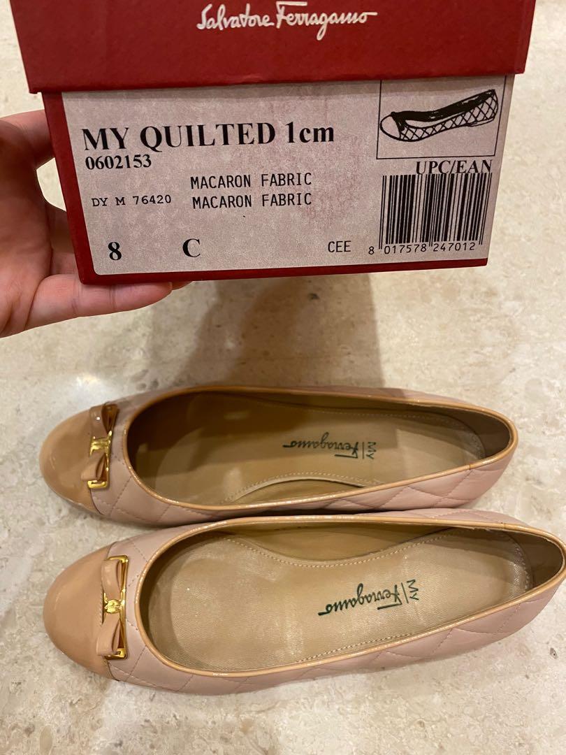Salvatore ferragamo quilted flats top