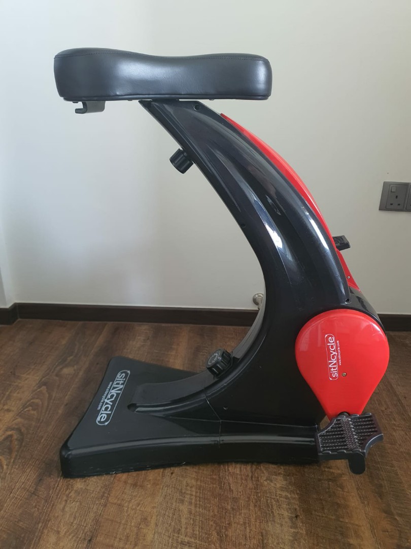 Sit cycle outlet