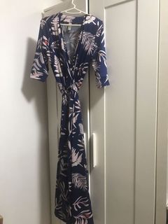（分類：）位於 。 由 trinasstore 提交（商品編號 1090120459，圖片 1）。簡介： 。