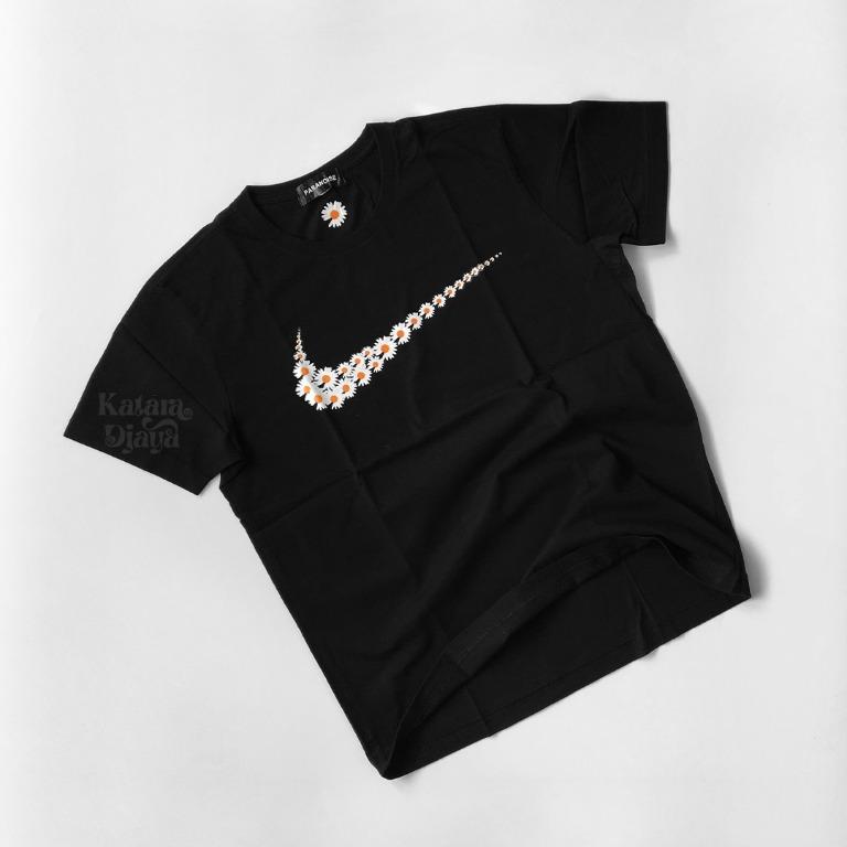 Nike para top noise t shirt