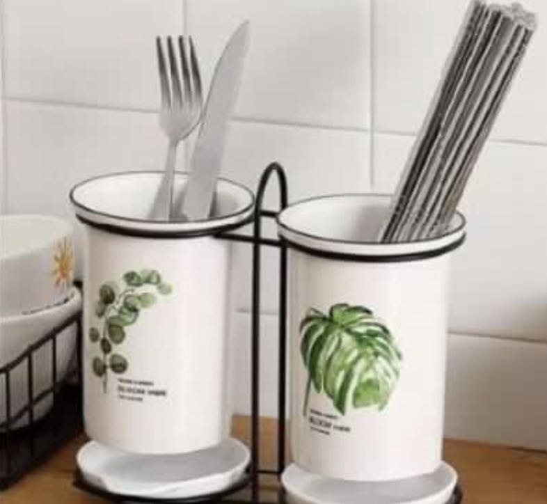 Utensils holder drain dish rack., TV & Home Appliances, Kitchen Appliances, Other Kitchen
