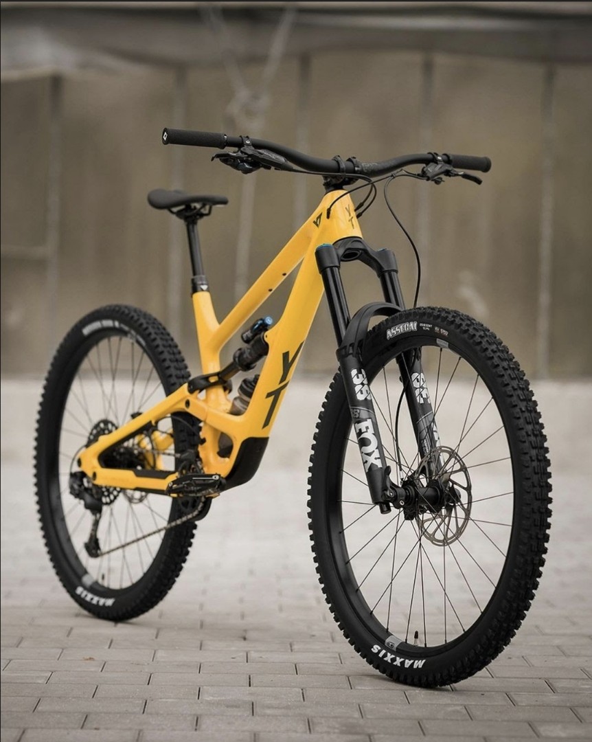 2022 YT Capra MX Launch Edition Bike 