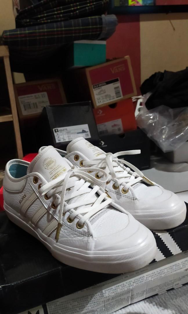 ADIDAS MATCHCOURT SILVAS