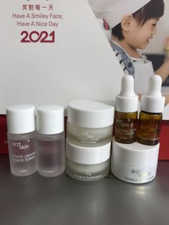 （分類：）位於 。 由 noelelll 提交（商品編號 1090420821，圖片 1）。簡介： 。