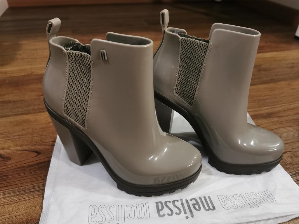 AUTHENTIC MELISSA BOOTS GRE6