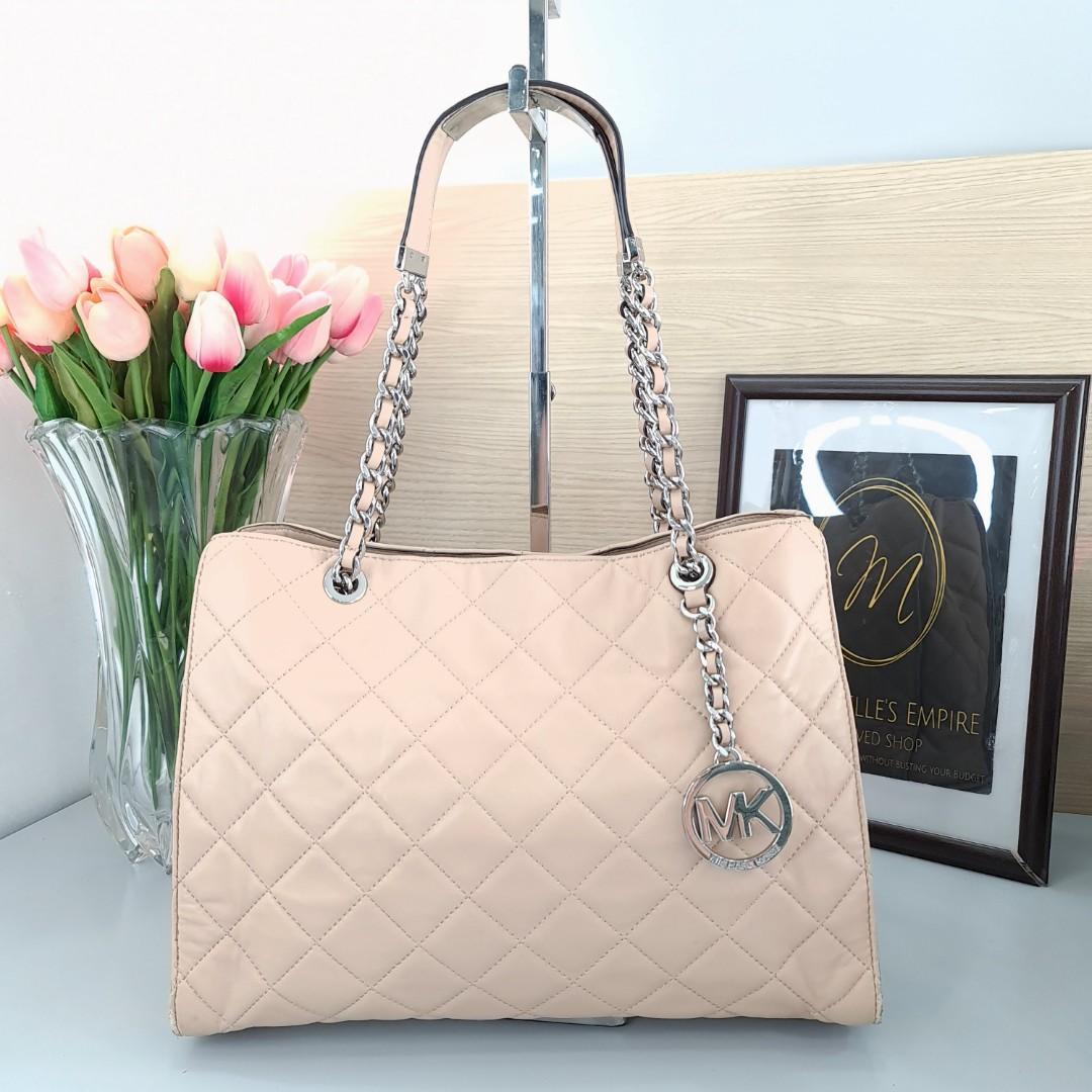 Michael Kors Red Tote bag, Luxury, Bags & Wallets on Carousell