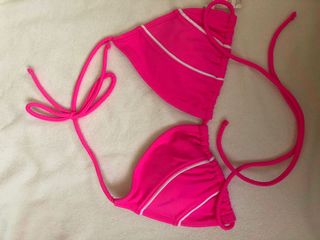 (Category: ) located in . Submitted by annedressed (Listing ID 1090313287, Image 1). Description: .