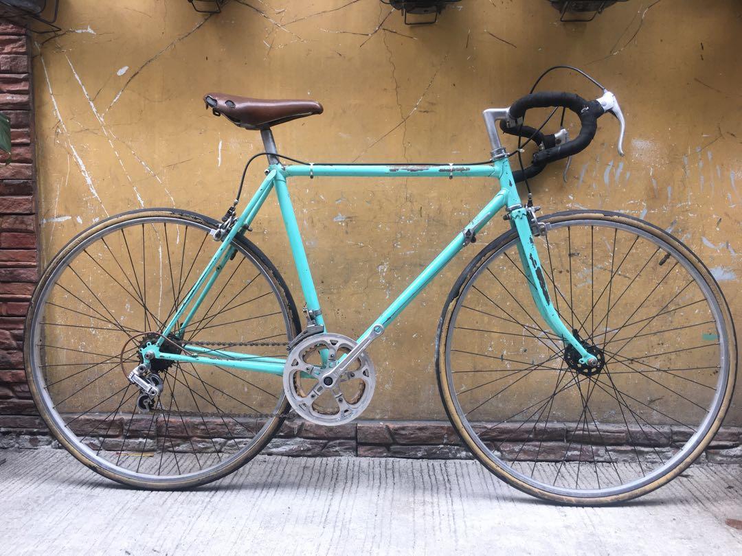 Classic road bike wheels clearance
