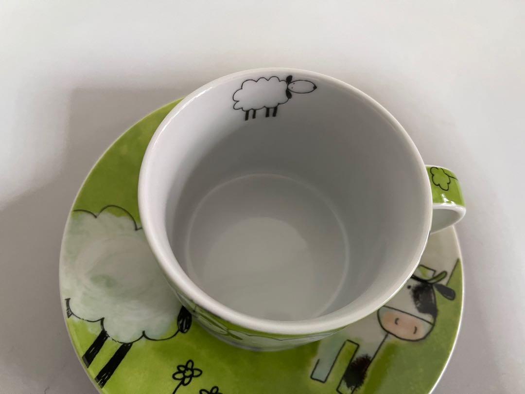 Coffee Cup with underliner, Everything Else on Carousell