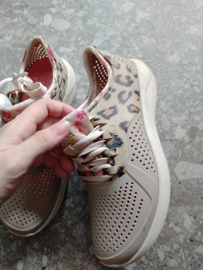 Crocs literide pacer leopard store