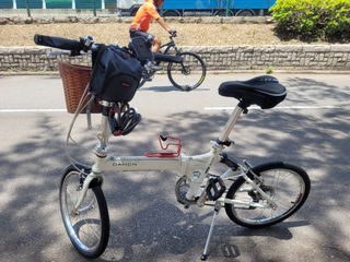 （分類：）位於 。 由 sam1282008 提交（商品編號 1090269940，圖片 1）。簡介： 。