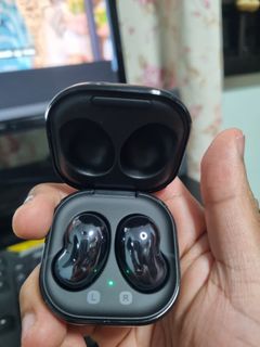 (Category: ) located in . Submitted by nagarajan1014 (Listing ID 1090418294, Image 1). Description: .