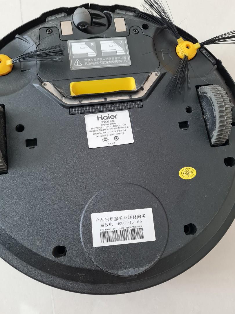 Haier Sweeping/ Vacuum Robot (TABQT330B) with lots of spare