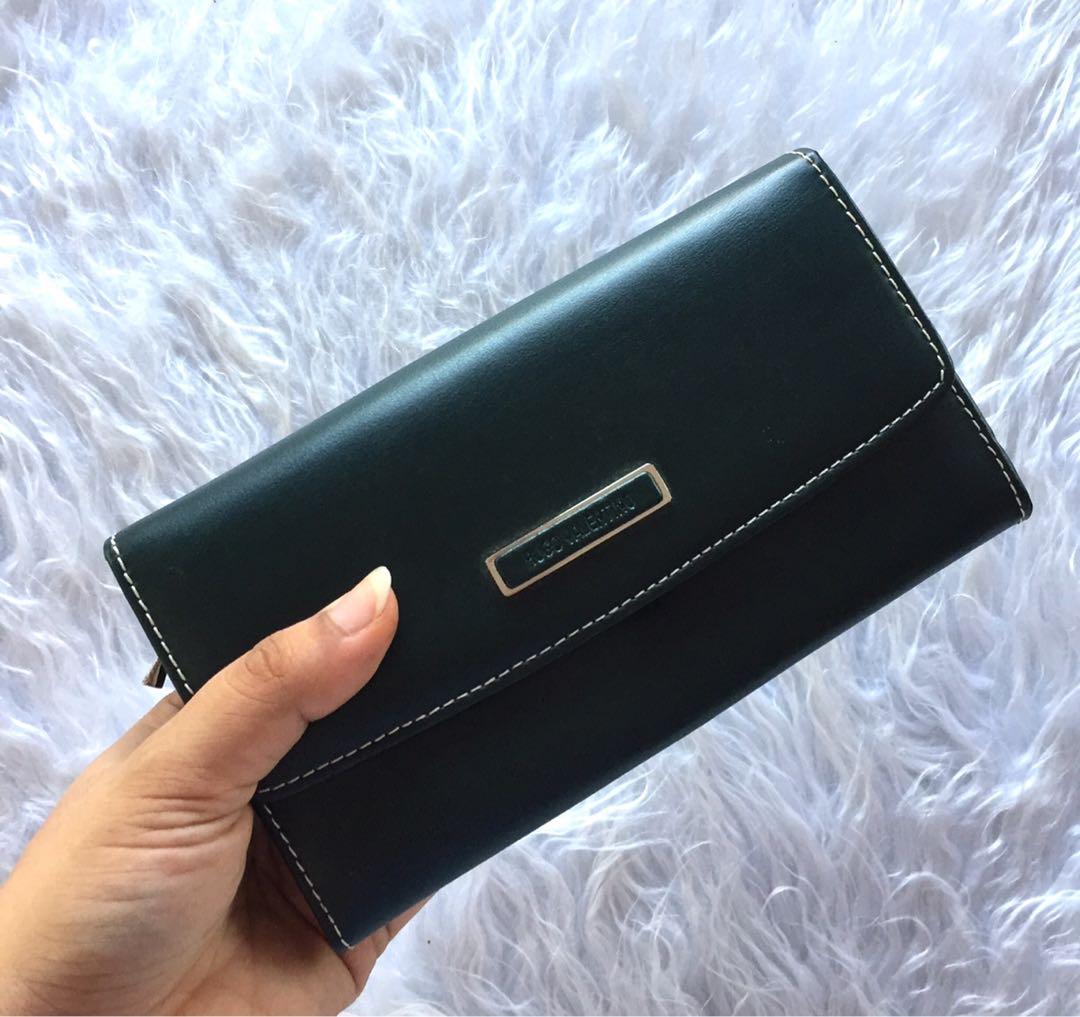 hugo valentino wallet