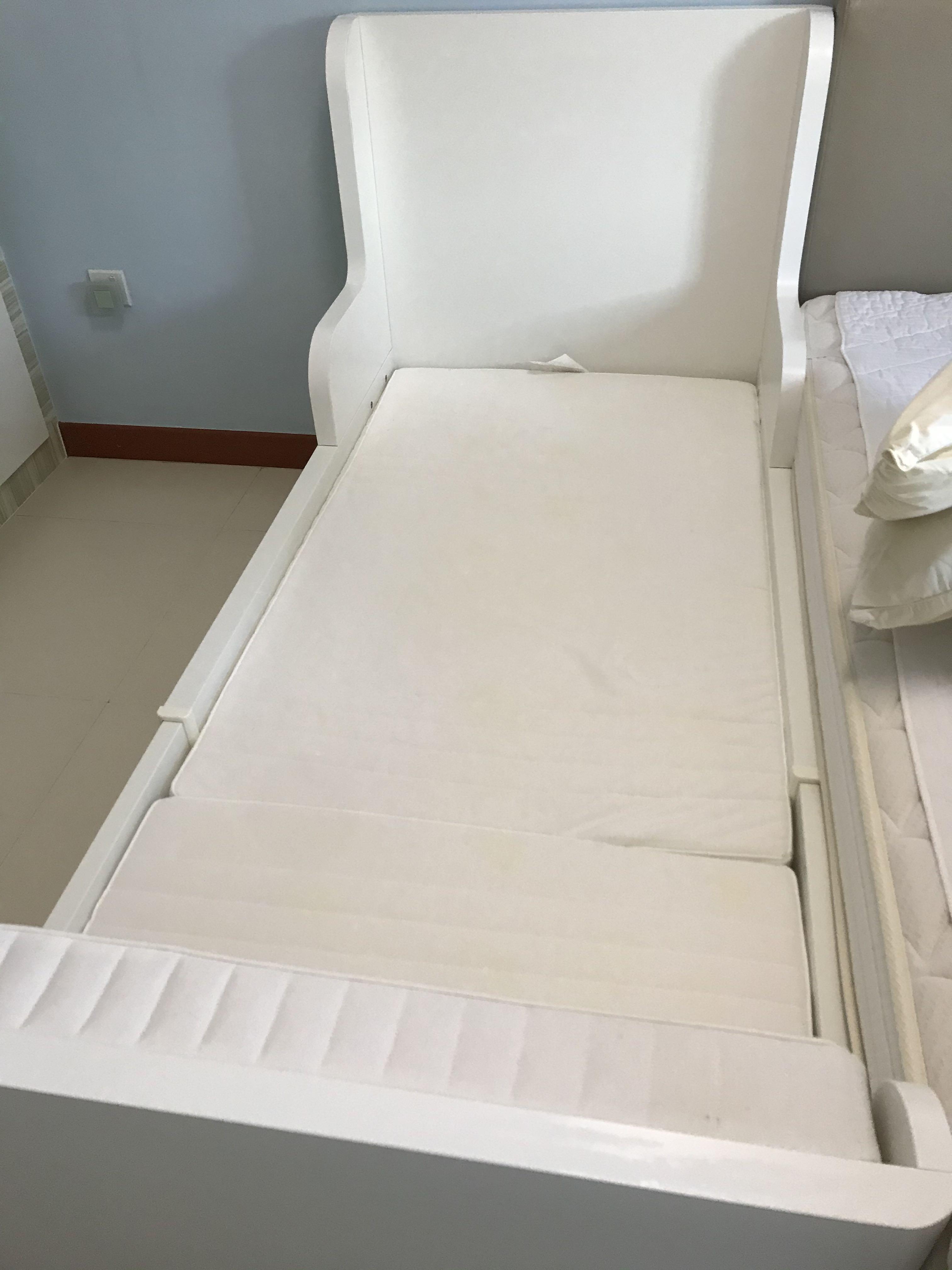 [LAST OFFER] IKEA BUSUNGE extendable bed, Furniture & Home Living