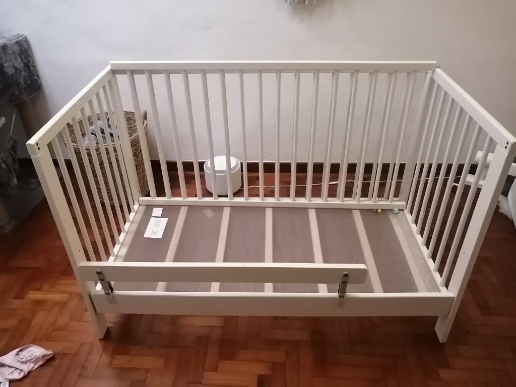 Cot with removable side deals