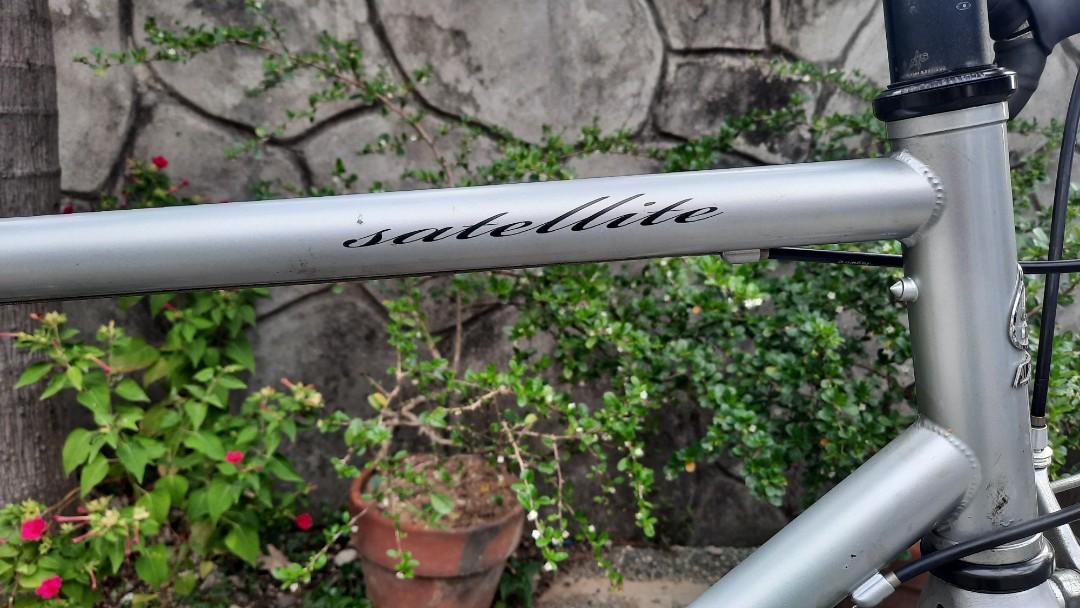 Jamis satellite road hotsell bike price