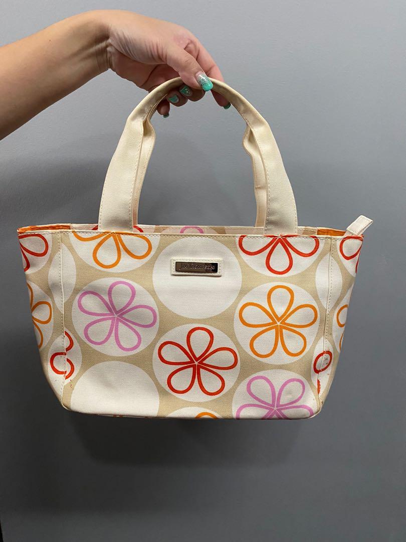 Jim Thompson Tote Bag (Category: Tote Bags) located in Singapore. Submitted by ongwl_79 (Listing ID 1090415255, Image 1). Description: Brand : Jim Thompson Tote bag Size : 38x17x12.